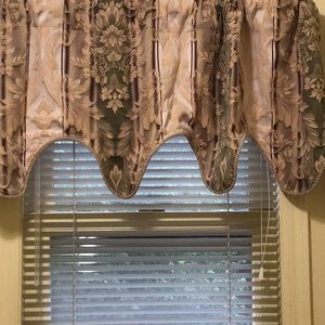 2 tapestry window valences